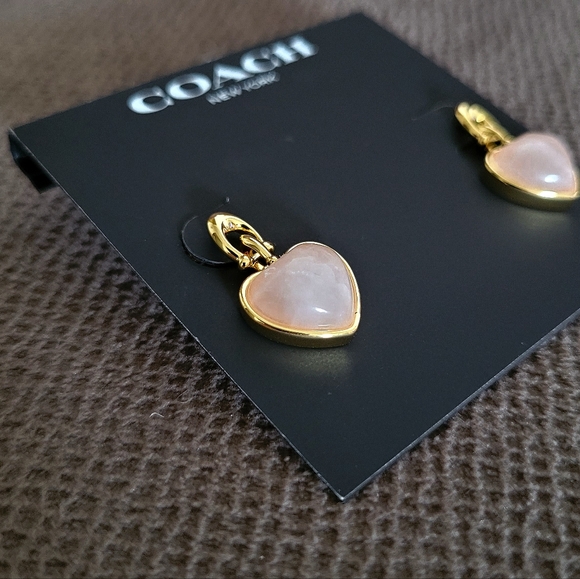 Coach Carved Rose🌹Quartz Heart💕 Drop Earrings - Picture 4 of 12